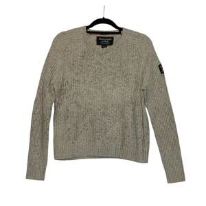 Abercrombie & Fitch Long Sleeves V Neck Muscle Sweater size Medium